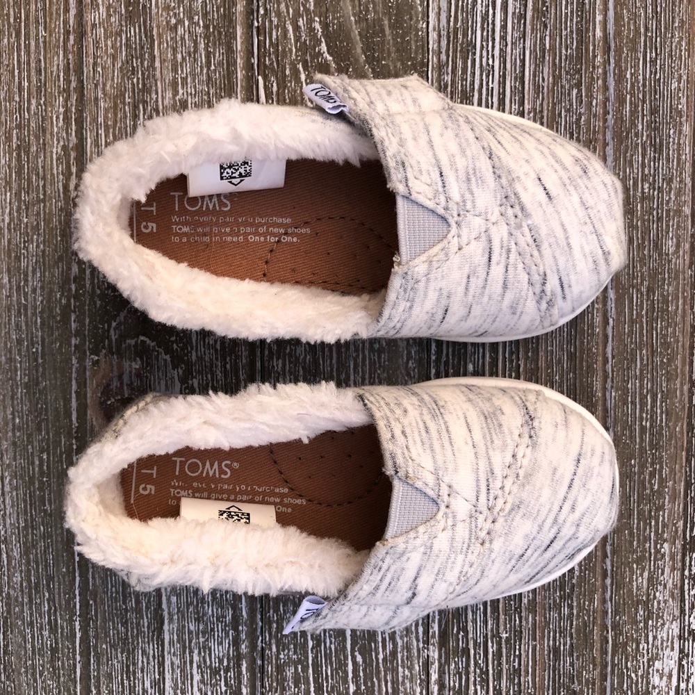 Toms shoes